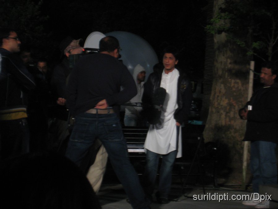 IMG_5858.JPG - "Travel and Living" shooting a documentary on SRK - to be aired on the discovery channel! They followed him around for a year or so - A must watch!