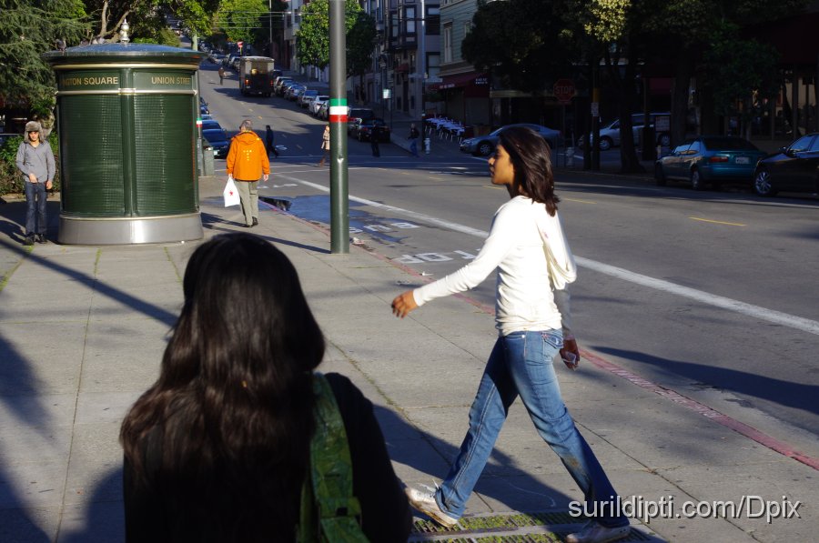 IMGP0156.JPG - After getting caked - but still gorgeous!