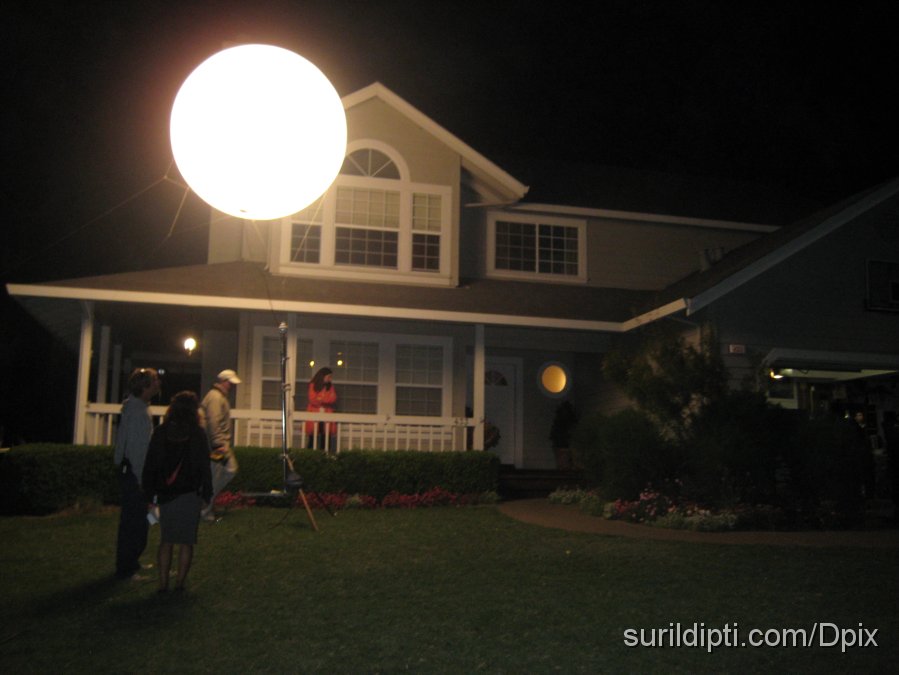 IMG_5850.JPG - Kajol and Shahrukh's house in the movie, in the fictional city of Banville :o)